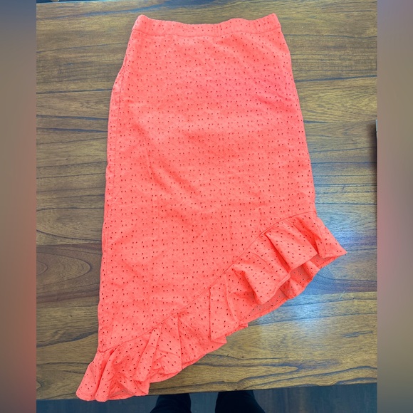 J. CREW Asymmetrical Eyelet Skirt in Coral Size S - Picture 1 of 6